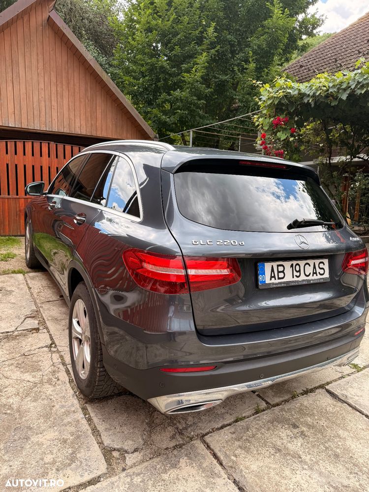Mercedes-Benz GLC 220 d 4MATIC - 3