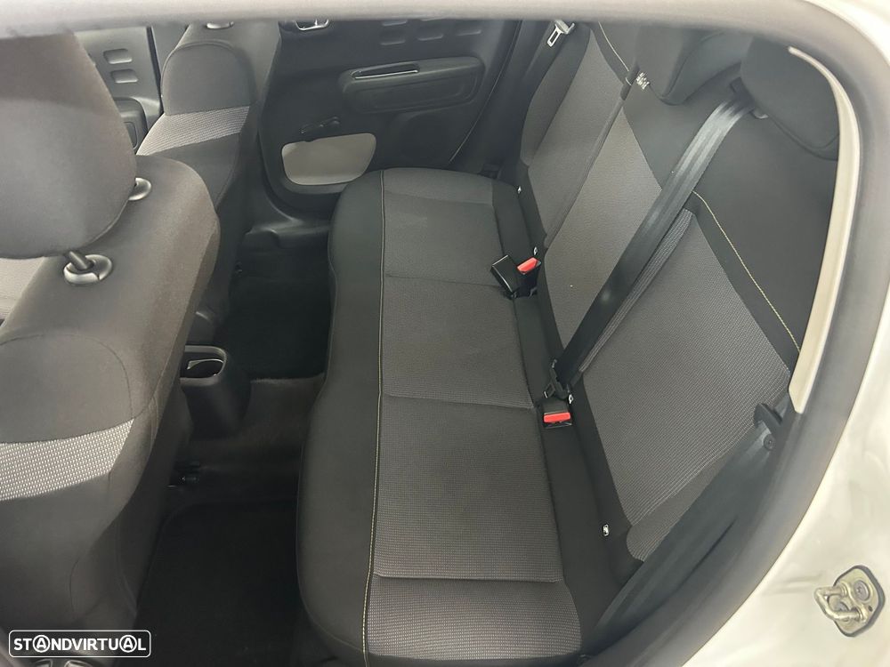 Citroën C3 1.2 PureTech C-Series - 17