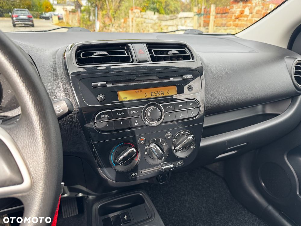 Mitsubishi Space Star 1.0 Invite - 23