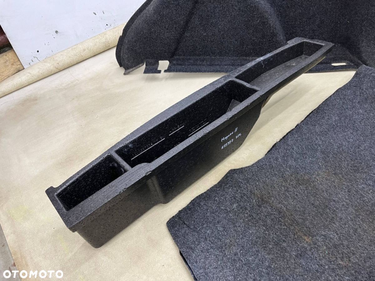 Tapicerka Renault Megane 2 II KOMBI 02-09r. wykładzina boczki bagażnika wkład mata dywan podłoga - 10