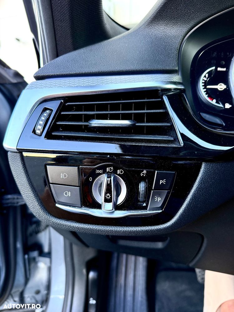 BMW Seria 5 520d AT - 20