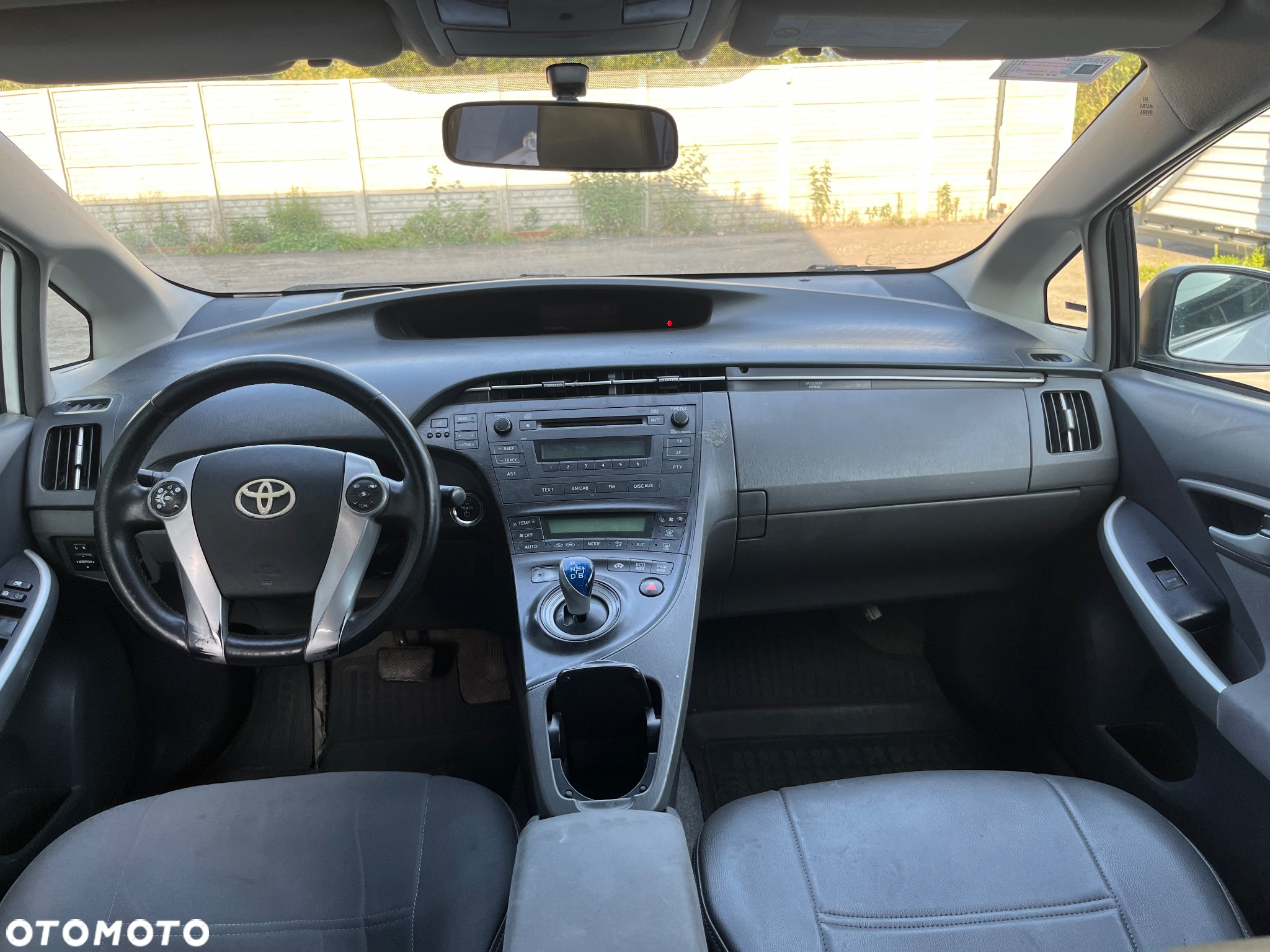 Toyota Prius 1.8 HSD Active - 11