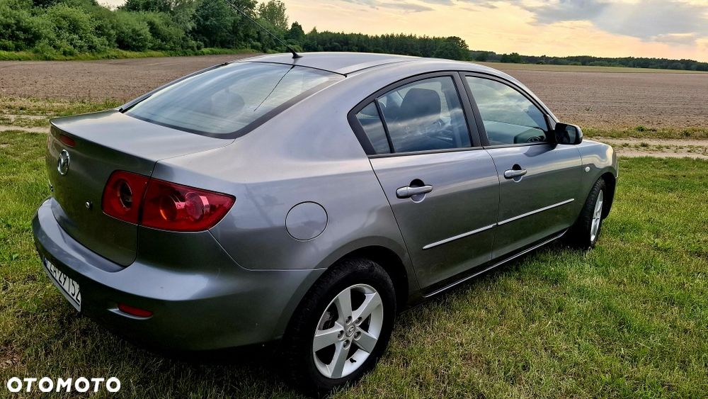 Mazda 3 - 4