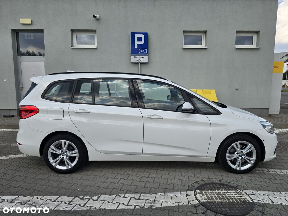 BMW Seria 2 218d GT M Sport - 8