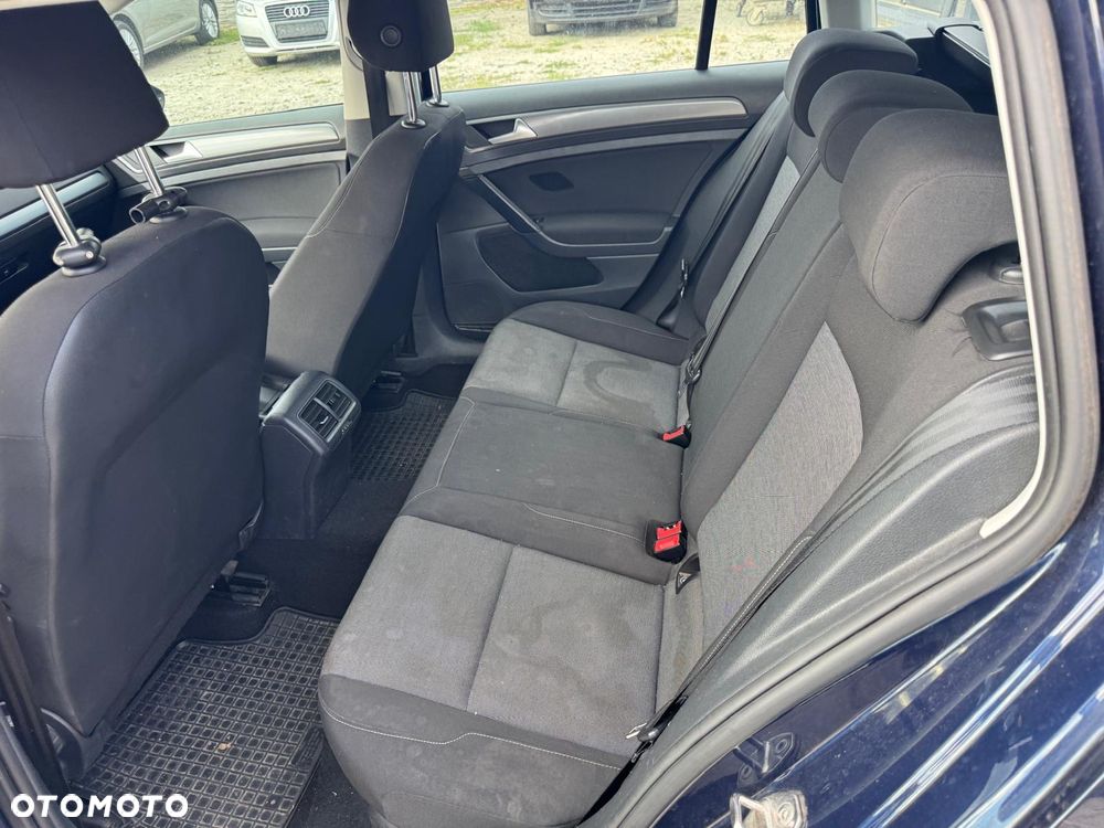 Volkswagen Golf 1.6 TDI Trendline - 22