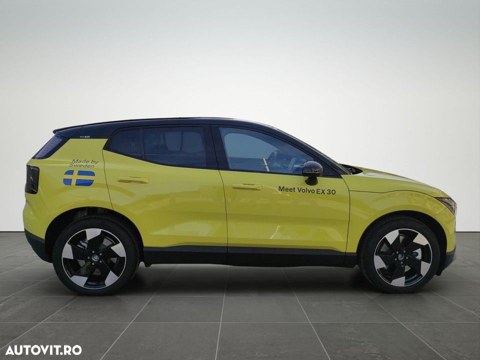 Volvo EX30 Twin Motor Performance Plus - 7