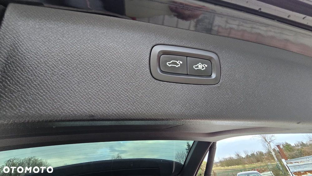 Volvo XC 90 D5 AWD Geartronic Inscription - 19