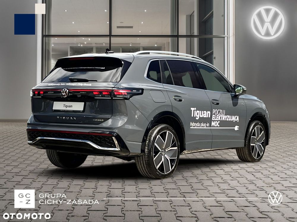 Volkswagen Tiguan - 8