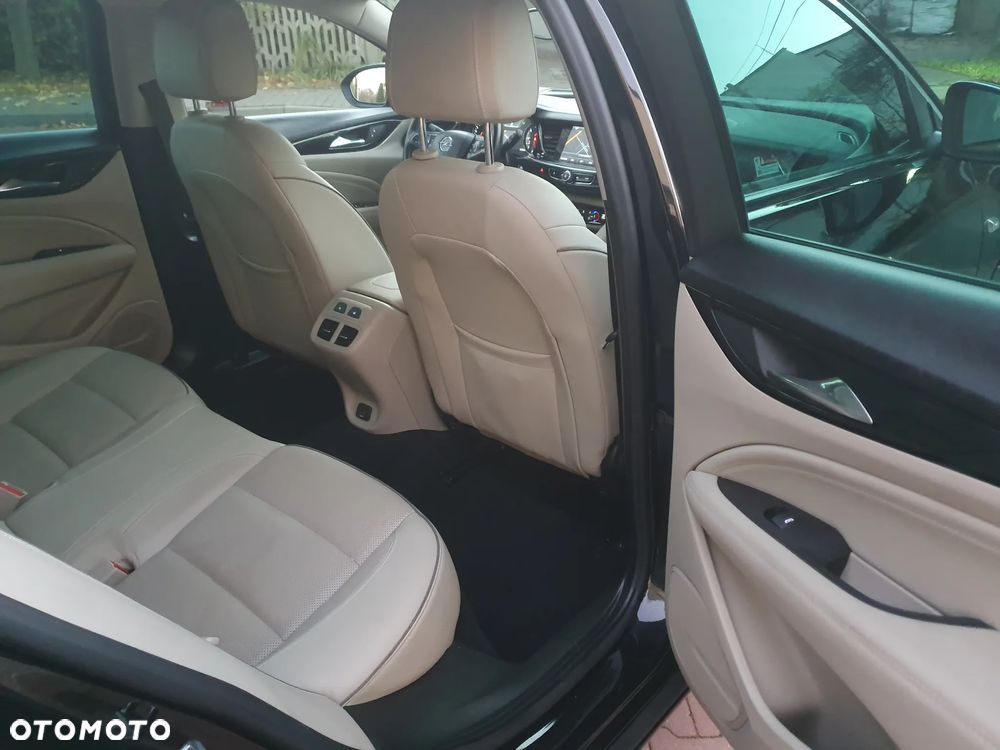 Opel Insignia Sports Tourer 1.5 ECOTEC Direct Inj Turbo Innovation - 13