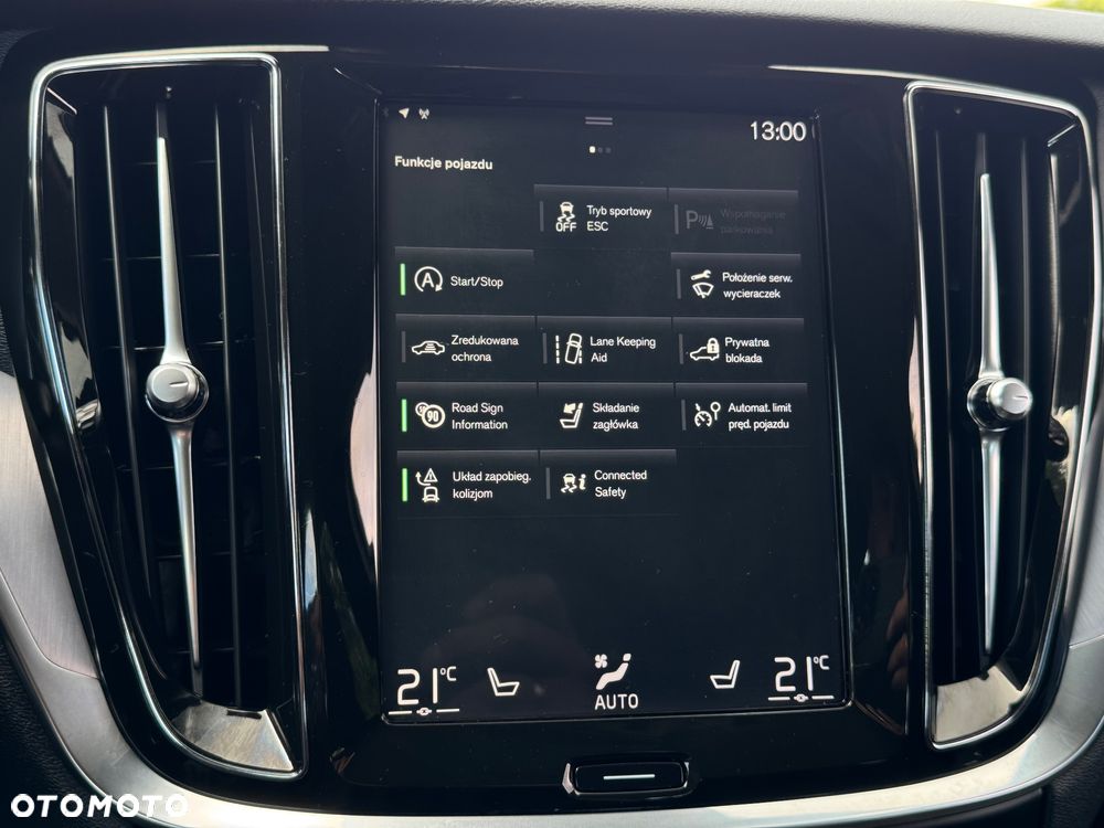 Volvo V60 D4 Geartronic Momentum - 27