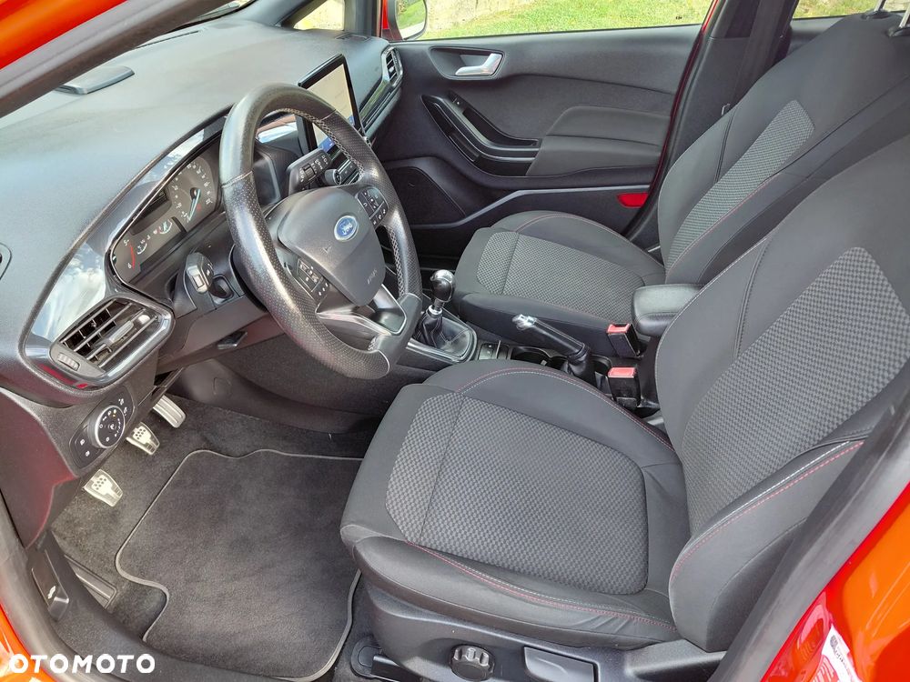 Ford Fiesta 1.5 TDCi S&S ST-LINE - 11