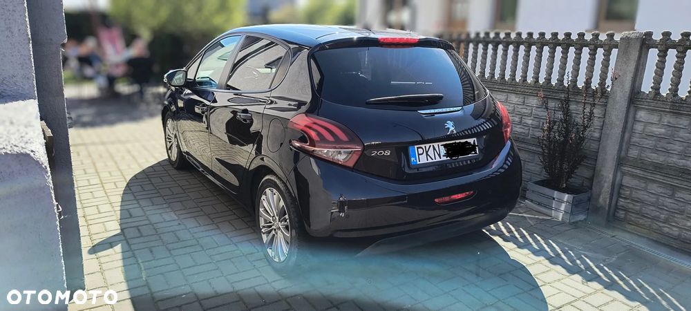 Peugeot 208 1.2 PureTech Style - 6