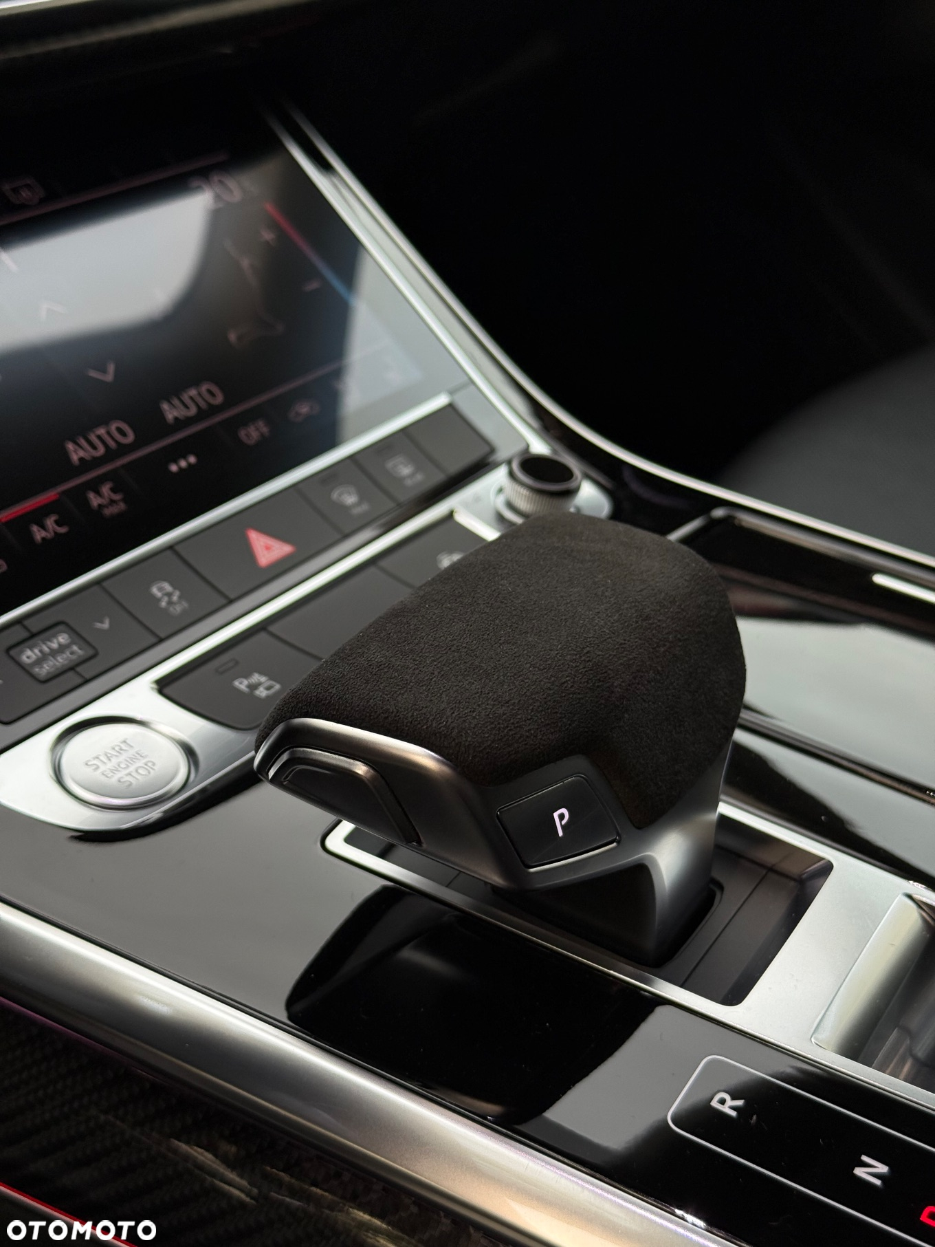 Audi Q8 - 11