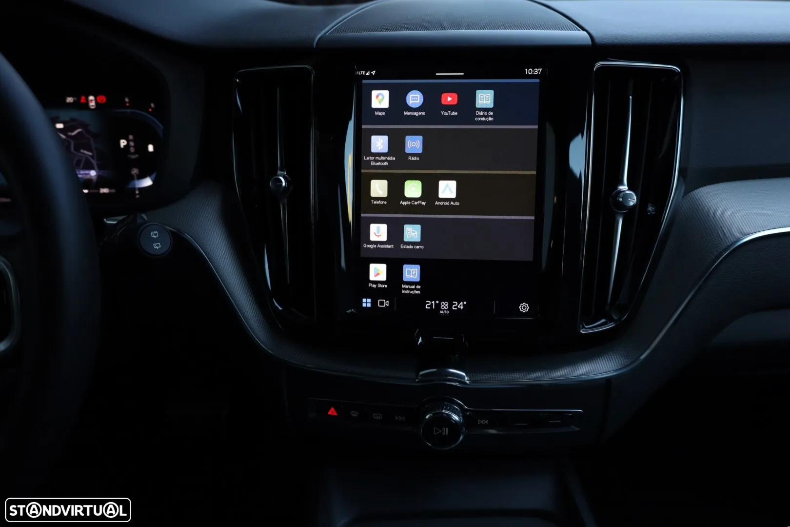 Volvo XC 60 2.0 B4 Plus Dark - 30