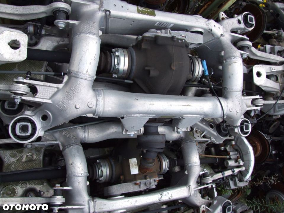 Dyfer, most - BMW E60, E61 - 1