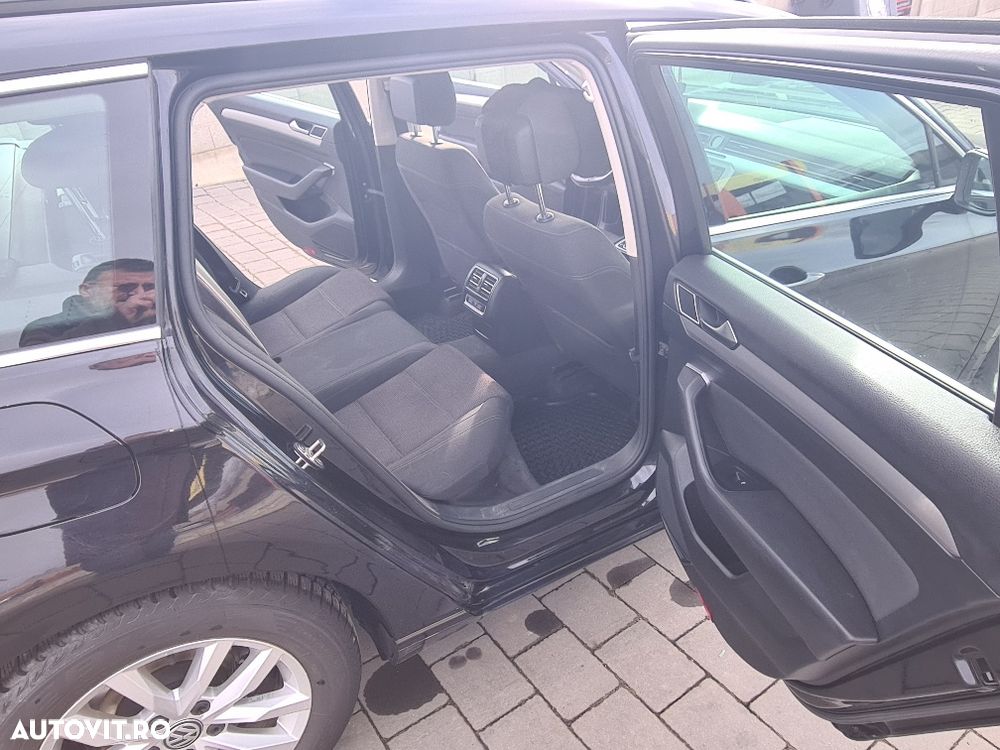 Volkswagen Passat 1.6 TDI (BlueMotion Technology) Comfortline - 24