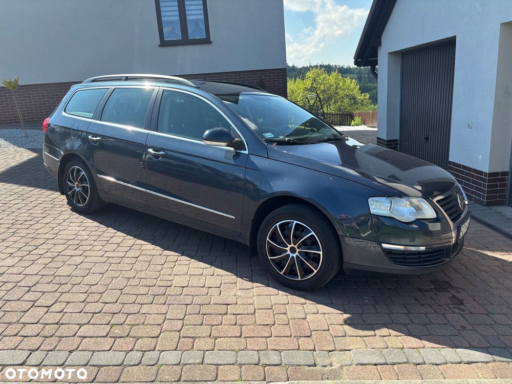Volkswagen Passat 1.9 TDI Comfortline - 1