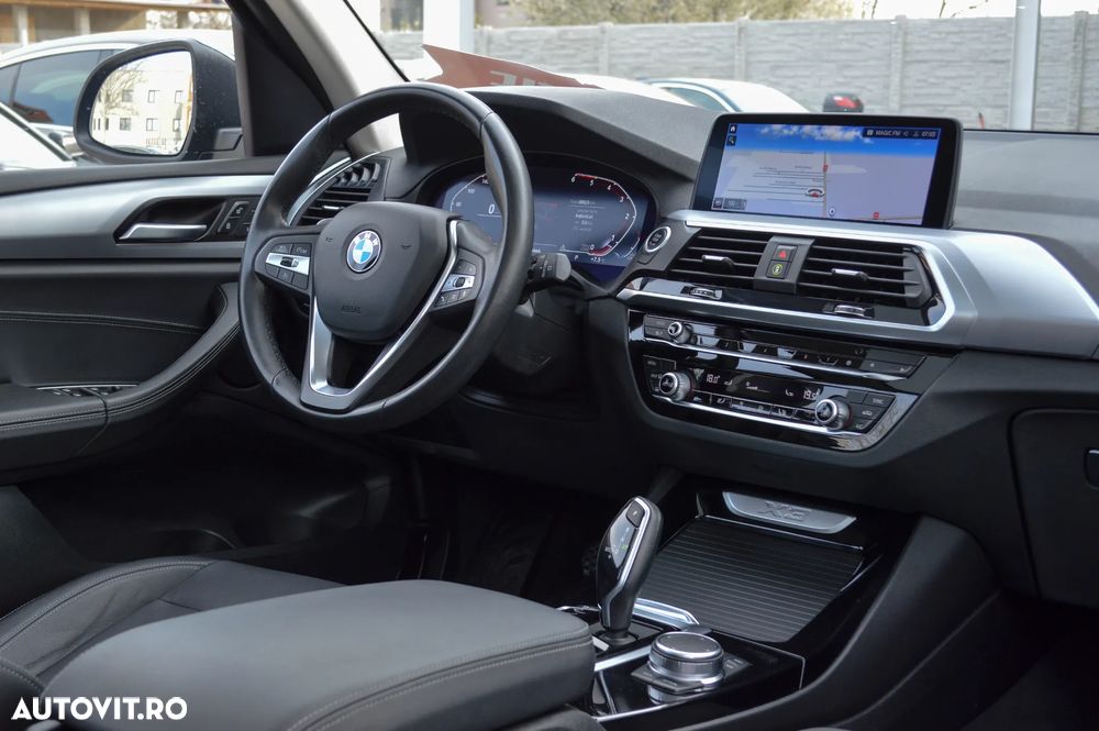 BMW X3 xDrive20d Aut. Luxury Line - 4