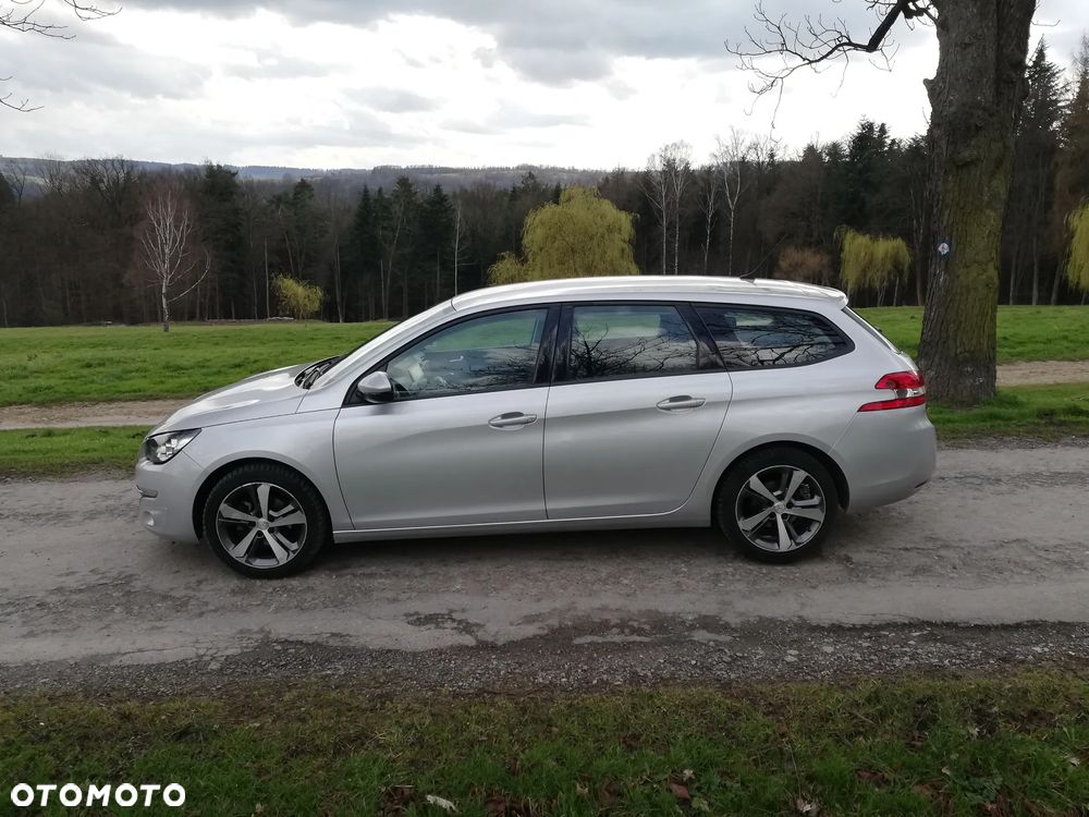 Peugeot 308 1.6 BlueHDi Style S&S - 4