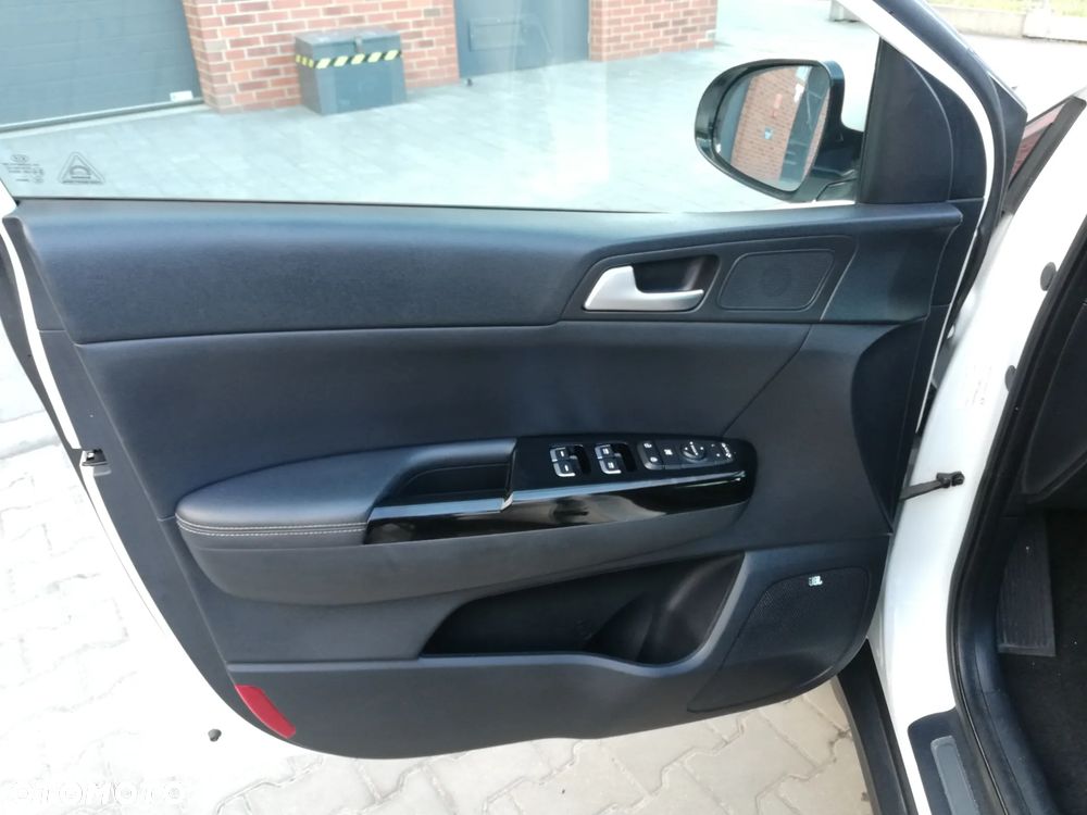 Kia Sportage - 12