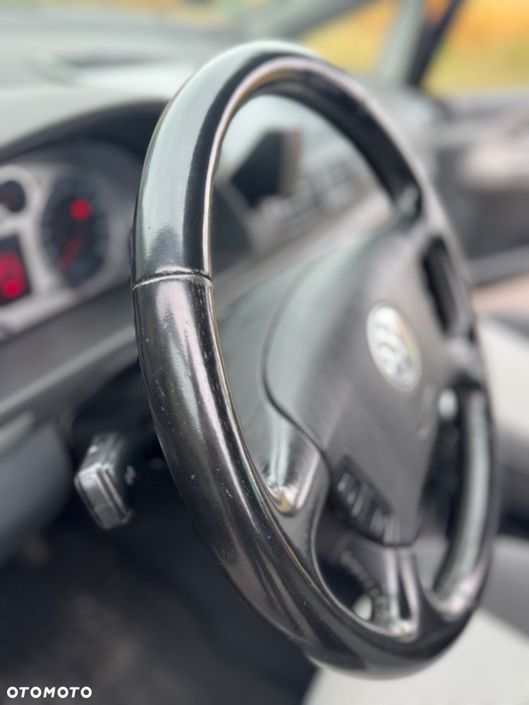 Volkswagen Sharan 2.0 TDI Freestyle - 8