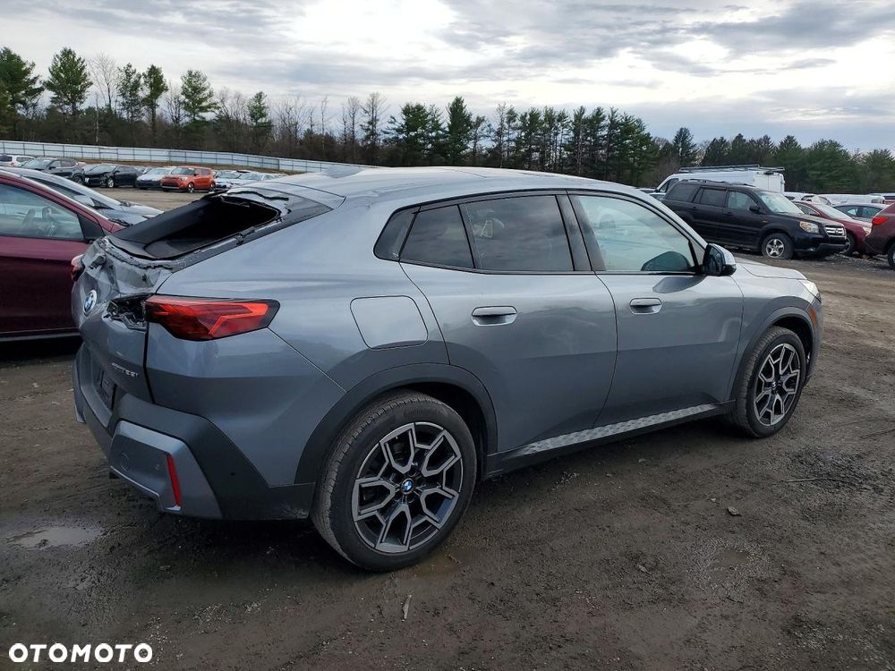 BMW X2 - 4