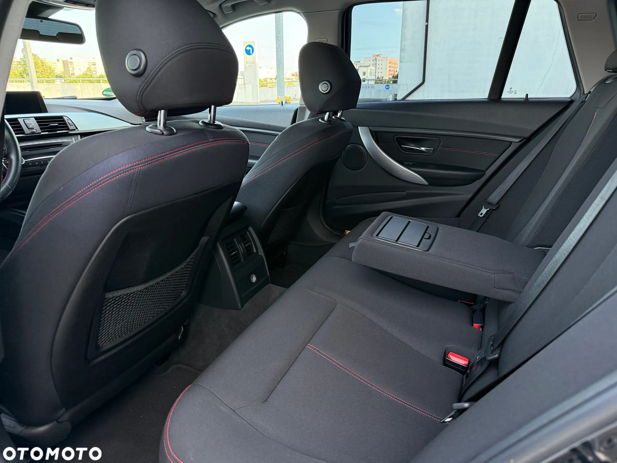 BMW Seria 3 320d Touring Efficient Dynamics Edition - 20