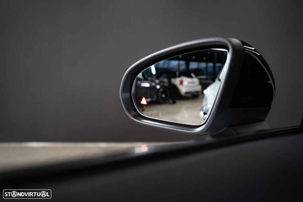 Mercedes-Benz CLA 250 e 8G-DCT AMG Line - 14