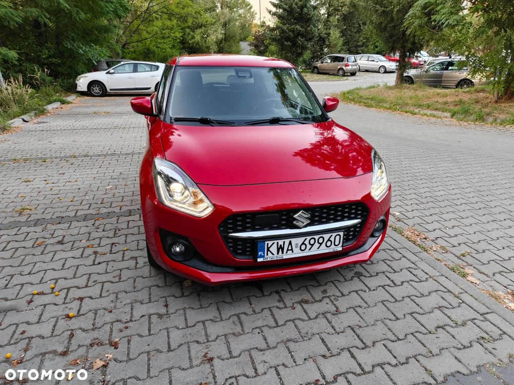 Suzuki Swift 1.2 Dualjet SHVS Premium Plus CVT - 1