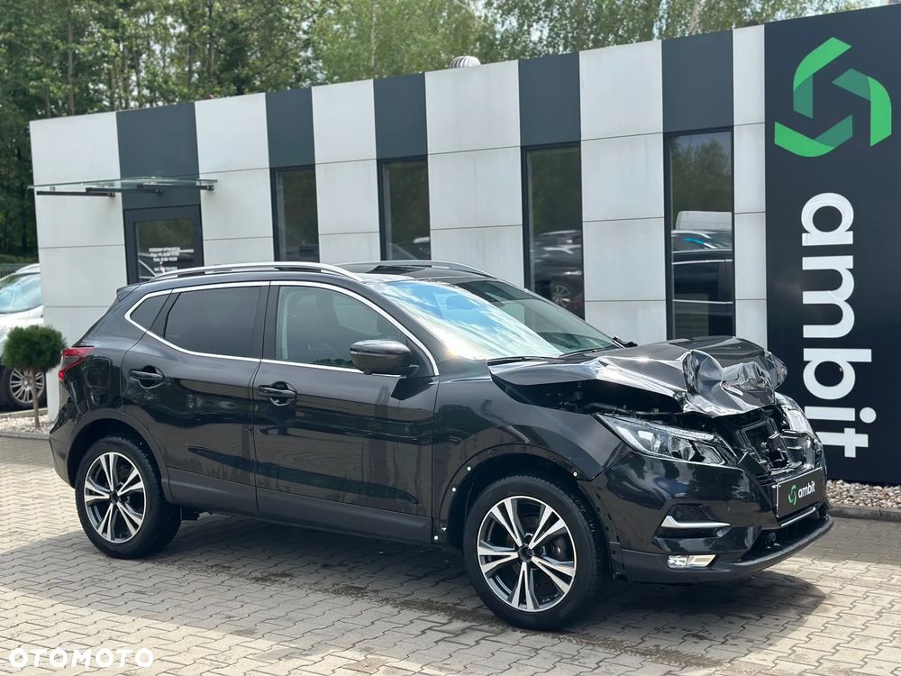 Nissan Qashqai - 1