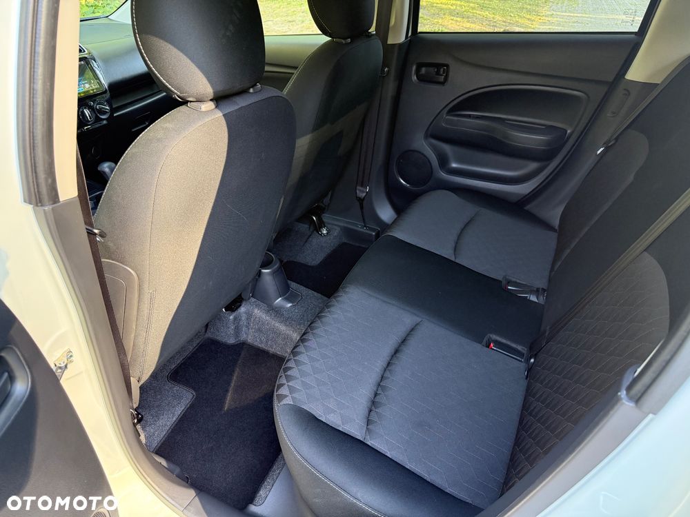 Mitsubishi Space Star AS&G 1.2 CVT Spirit+ - 24