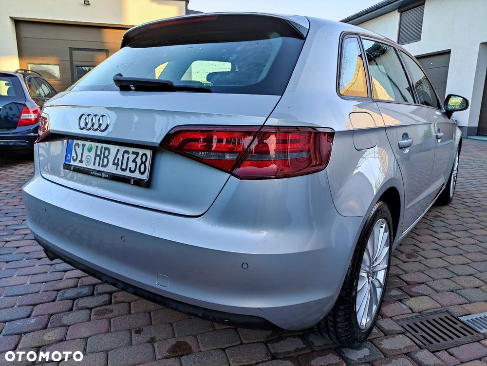 Audi A3 Sportback 1.2 TFSI Ambiente - 5
