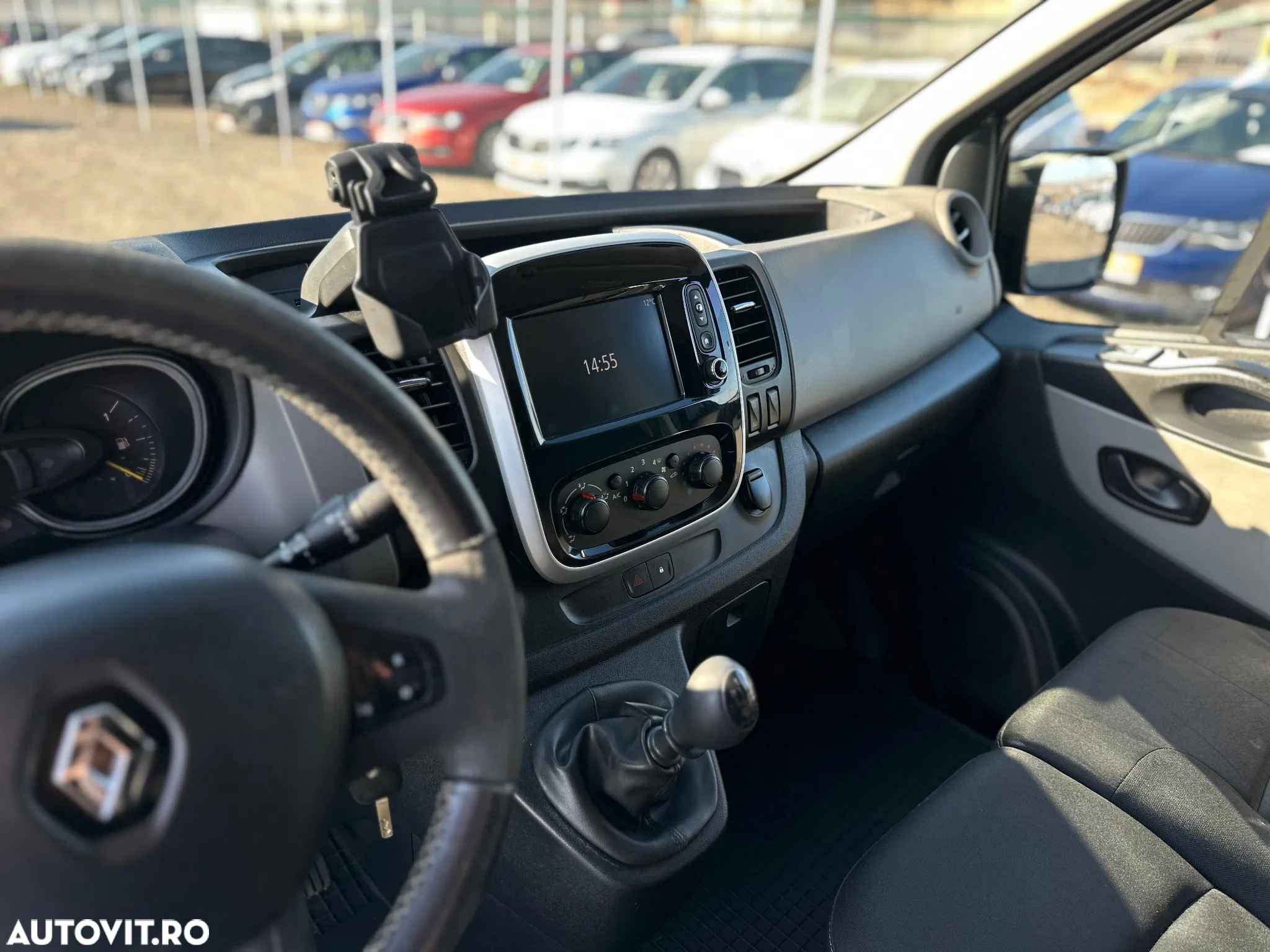 Renault Trafic - 30