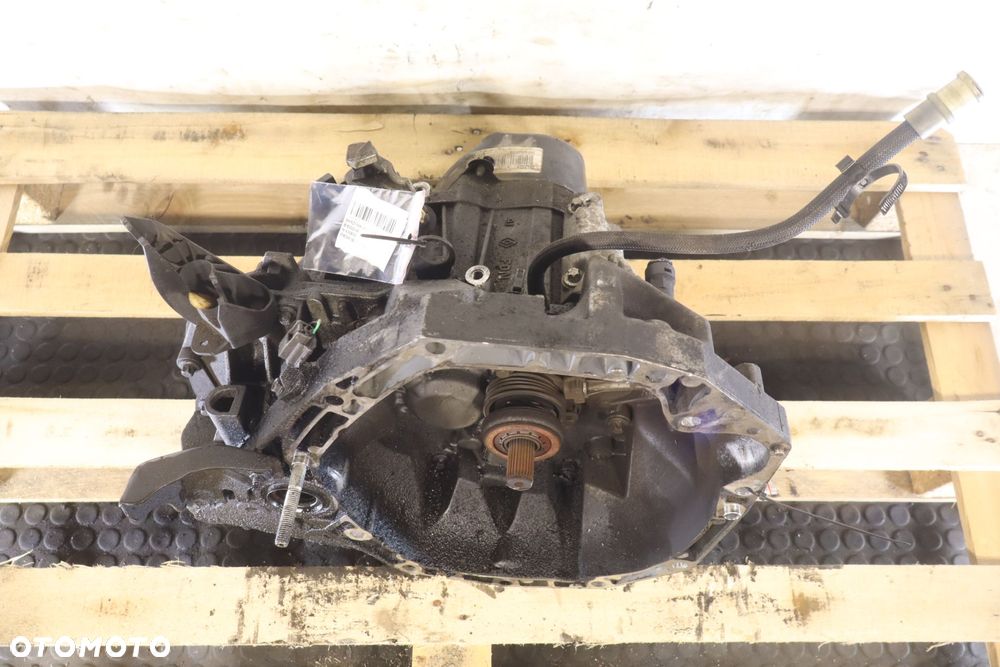 SKRZYNIA BIEGÓW 5 BIEGOWA RENAULT MEGANE III 1.5DCI JR5175 - 2