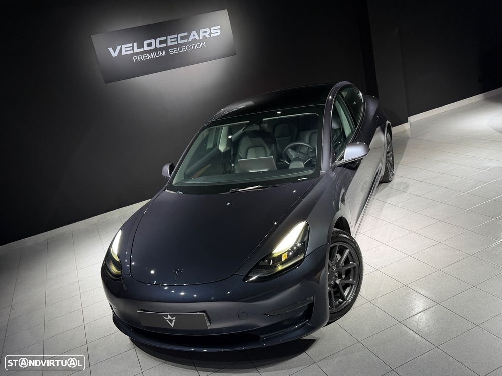 Tesla Model 3 Long-Range Dual Motor AWD - 3
