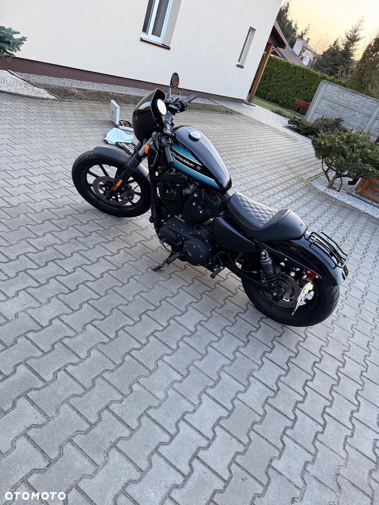 Harley-Davidson Sportster Iron 1200 - 15