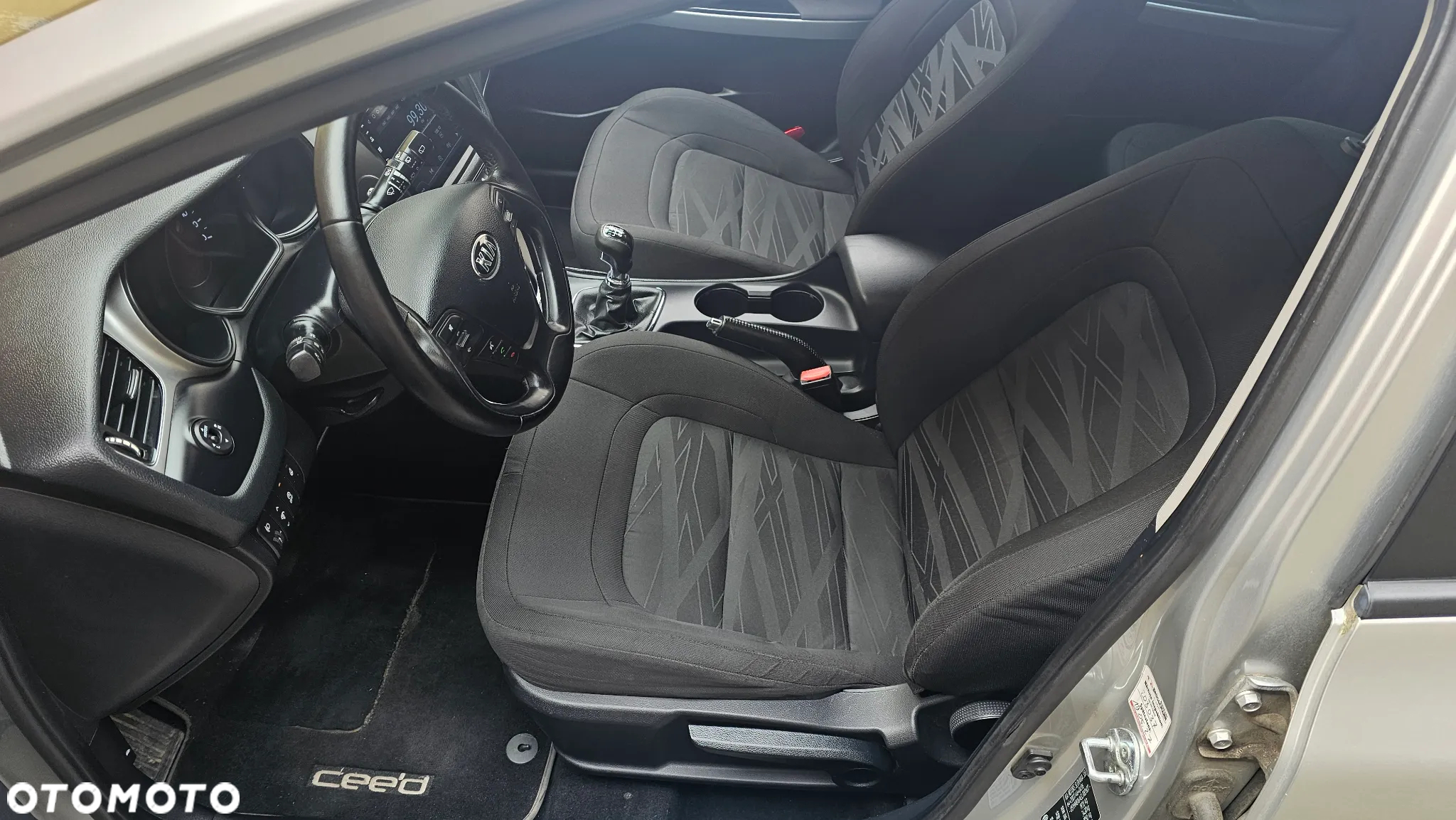Kia Ceed - 18