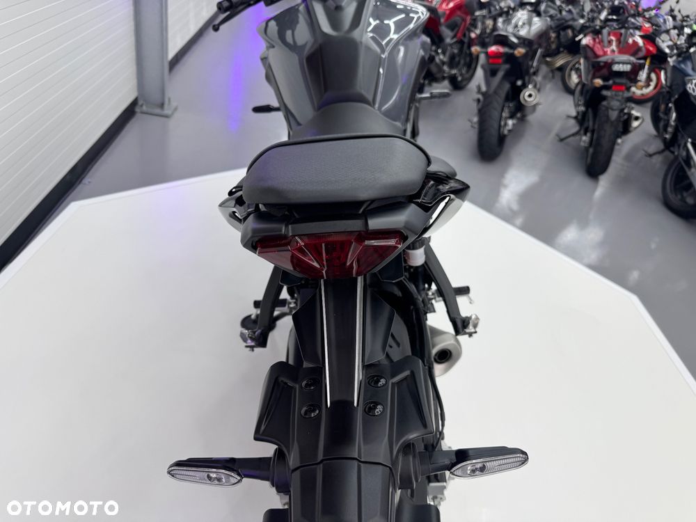 Yamaha MT - 21