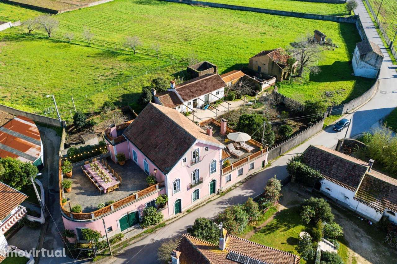 QUINTA SENHORIAL EM ÁGUEDA, 714m2 DE CONSTRUÇÃO NUMA PROPRIEDADE DE 4. - Grande imagem: 3/46