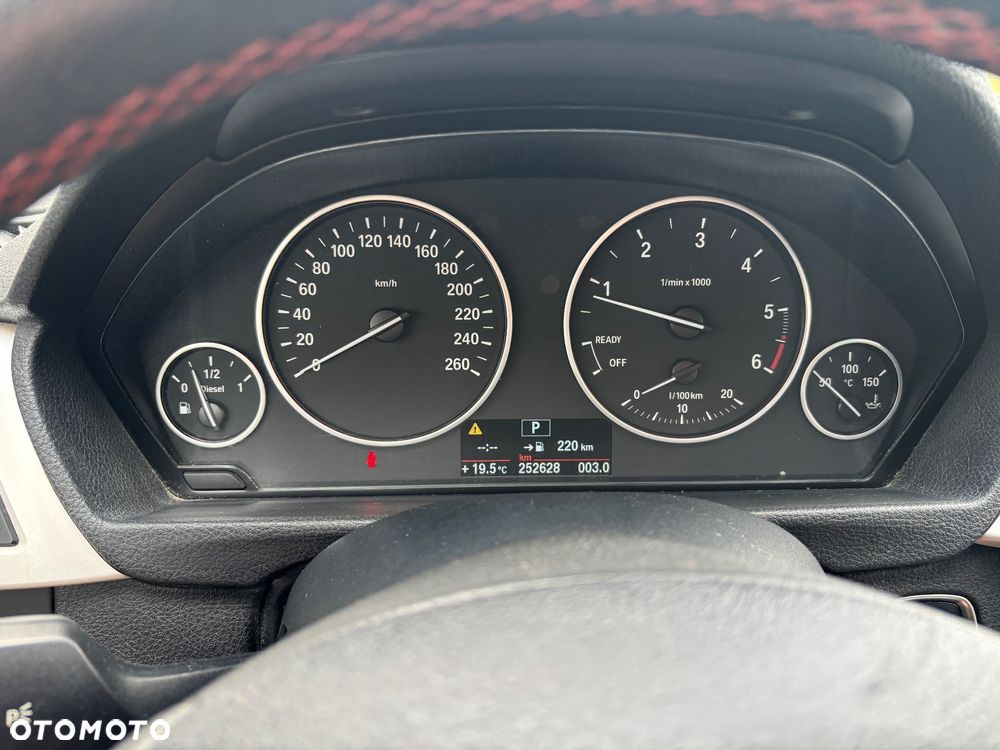 BMW Seria 3 316d - 21