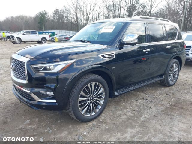 Infiniti QX80 - 3
