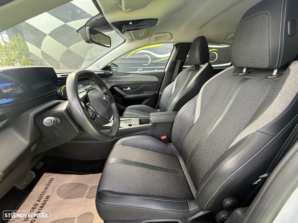 Peugeot 308 1.5 BlueHDi Allure Pack EAT8 - 18