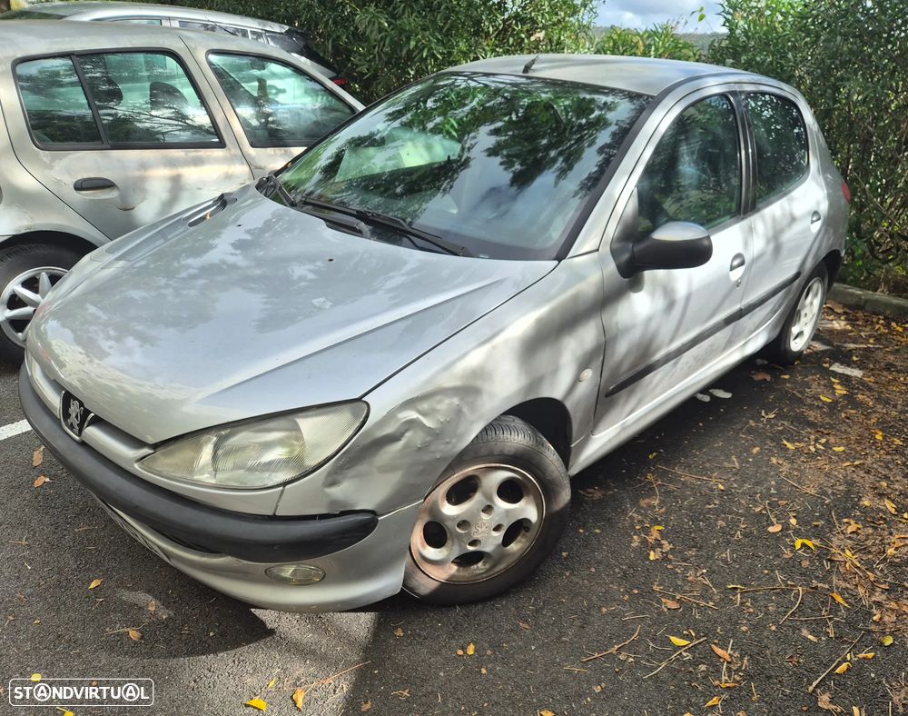 Peugeot 206 1.1 XT - 3