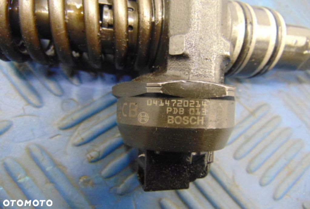 VOLKSWAGEN PASSAT B5 1.9D WTRYSKIWACZ DIESEL 4SZT KOMPLET 0414720214 - 4