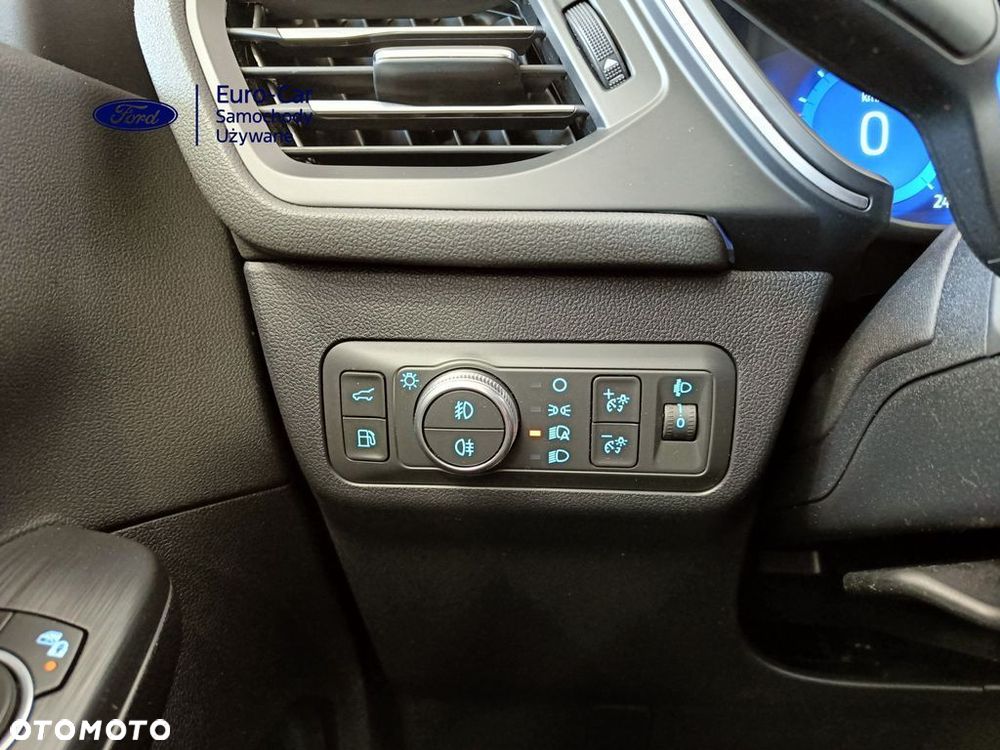 Ford Kuga 2.5 Duratec PHEV TITANIUM X - 20