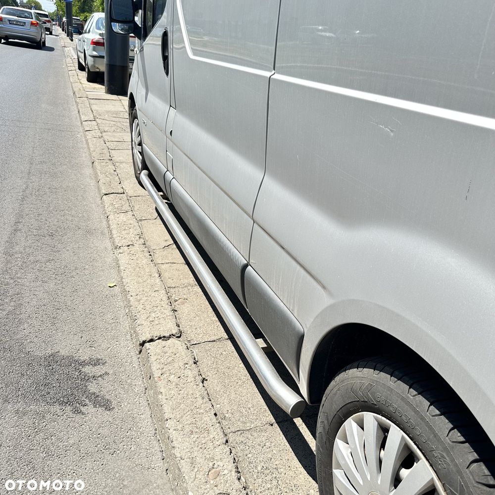 Renault Trafic - 16