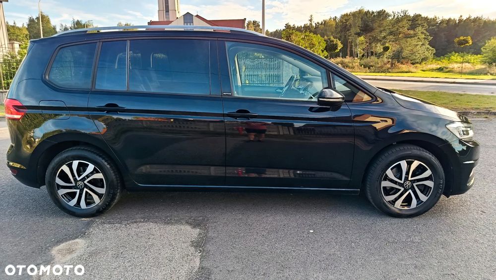 Volkswagen Touran 2.0 TDI SCR DSG ACTIVE - 12