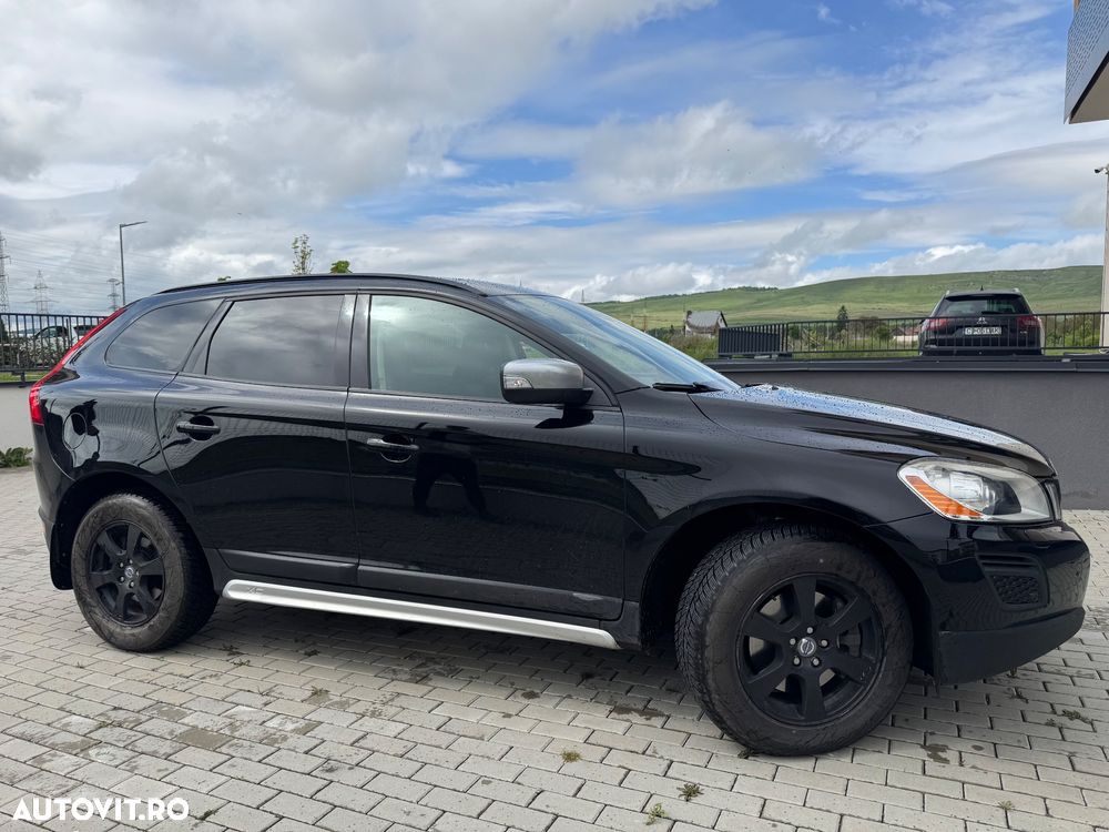 Volvo XC 60 D4 AWD Kinetic - 5