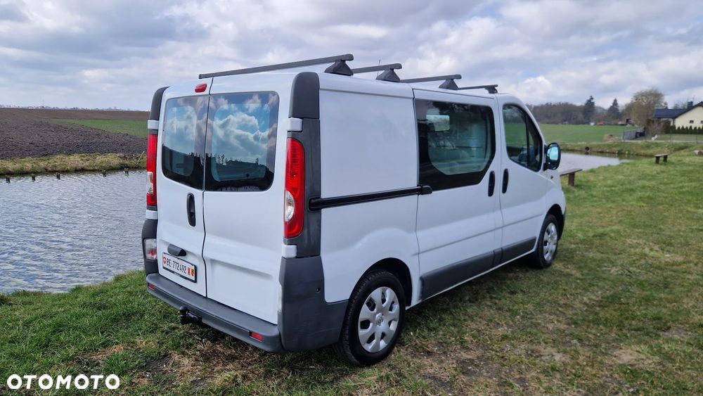 Opel Vivaro - 19