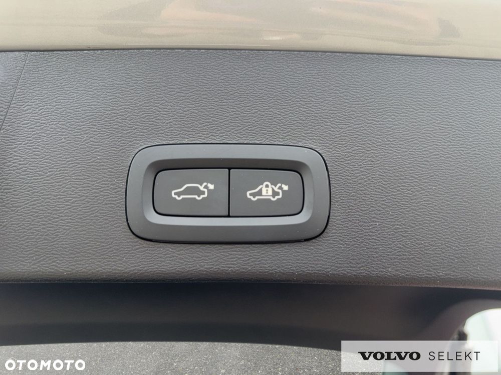 Volvo XC 40 - 21